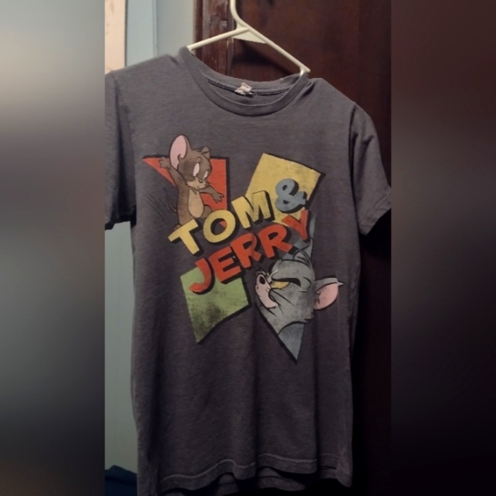 Delta Tom & Jerry Women's Gray  T shirt size S